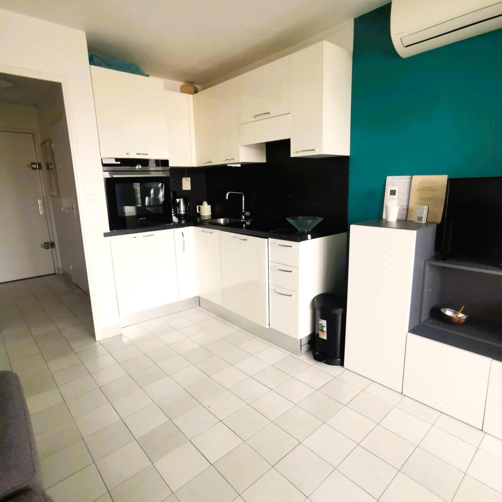 Le Frejus Plage Luaran gambar